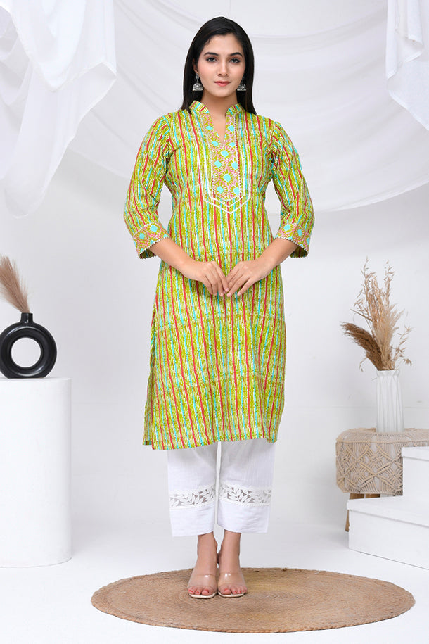 LIME PRINTED SILK BACK PLEAT KURTA SET main image 1