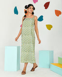 Green Sleeveless Mid Length  Dress