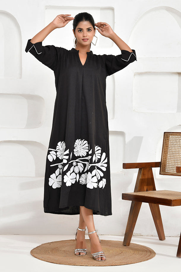 Black Colour Blocked Heart Printed Women'S Shirt Dress main image 1