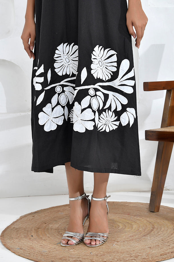 Black Big Floral Shirt (STITCHED) main image 1