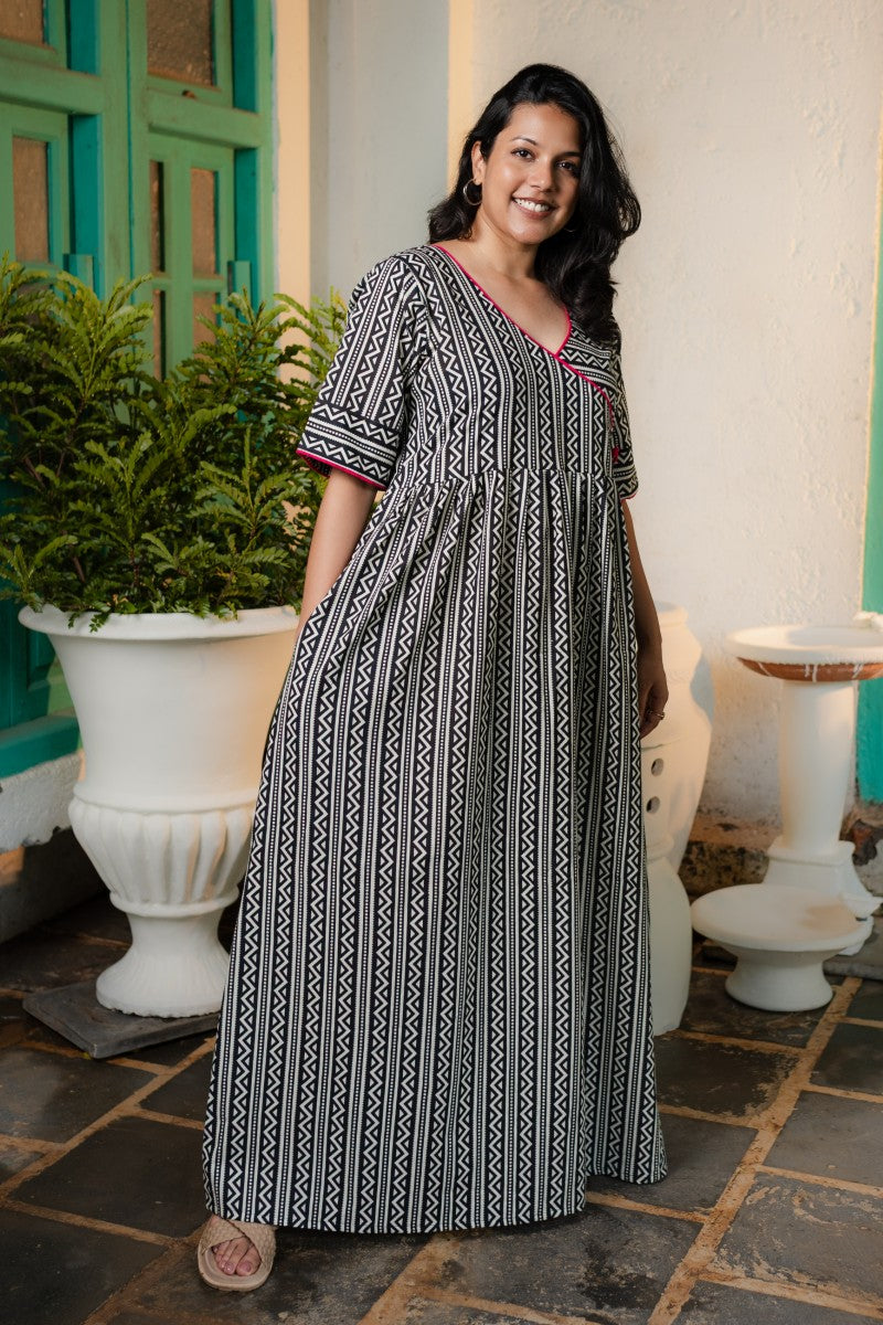 Urban Rhythm Black & White Striped Kafty Dress