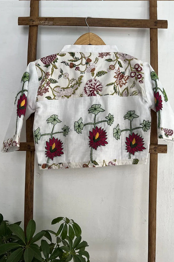 White Kantha Embroidery Rang-Raas Blouse