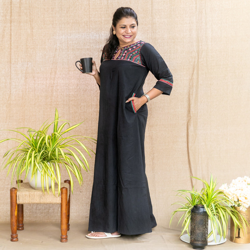 Black Embroidered Kaftan Style Nighty  - thesaffronsaga